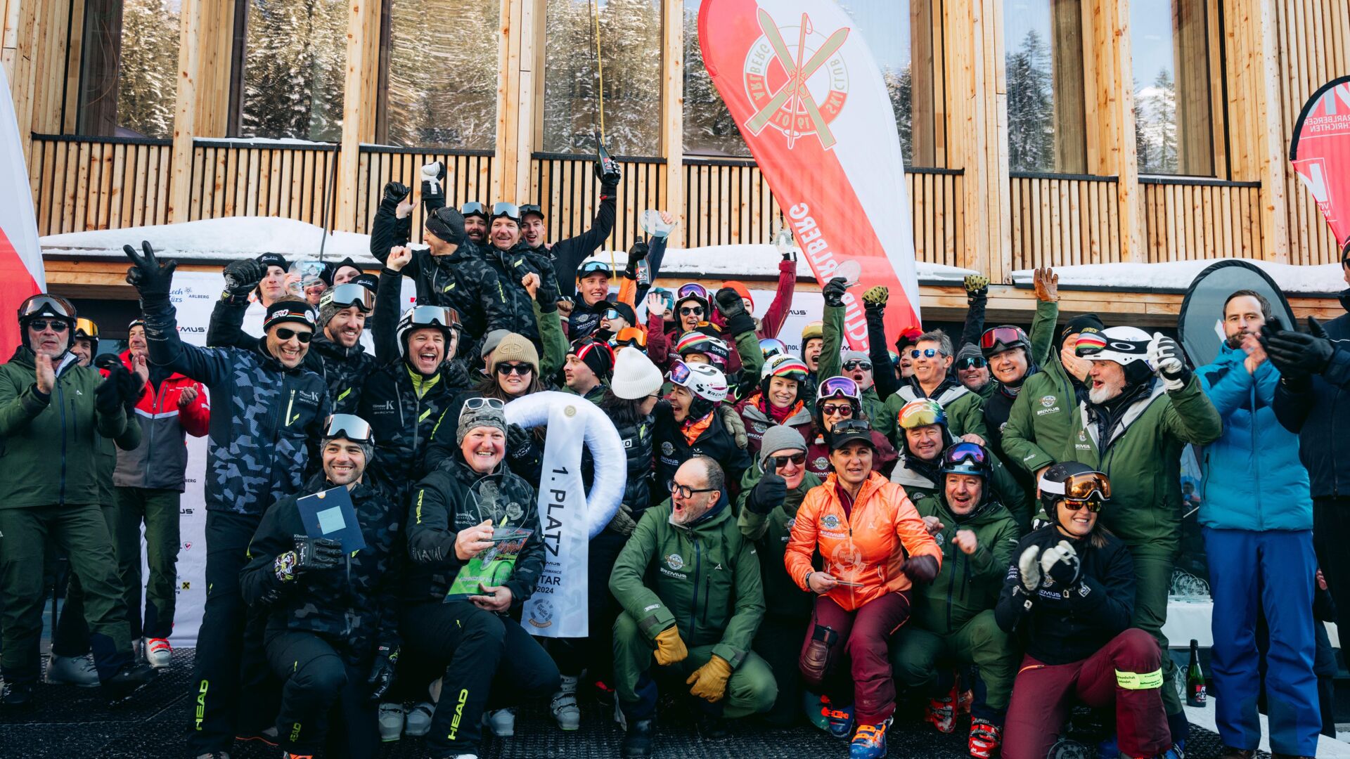 siegerehrung-der-weisse-ring-das-rennen-2024-lech-zuers