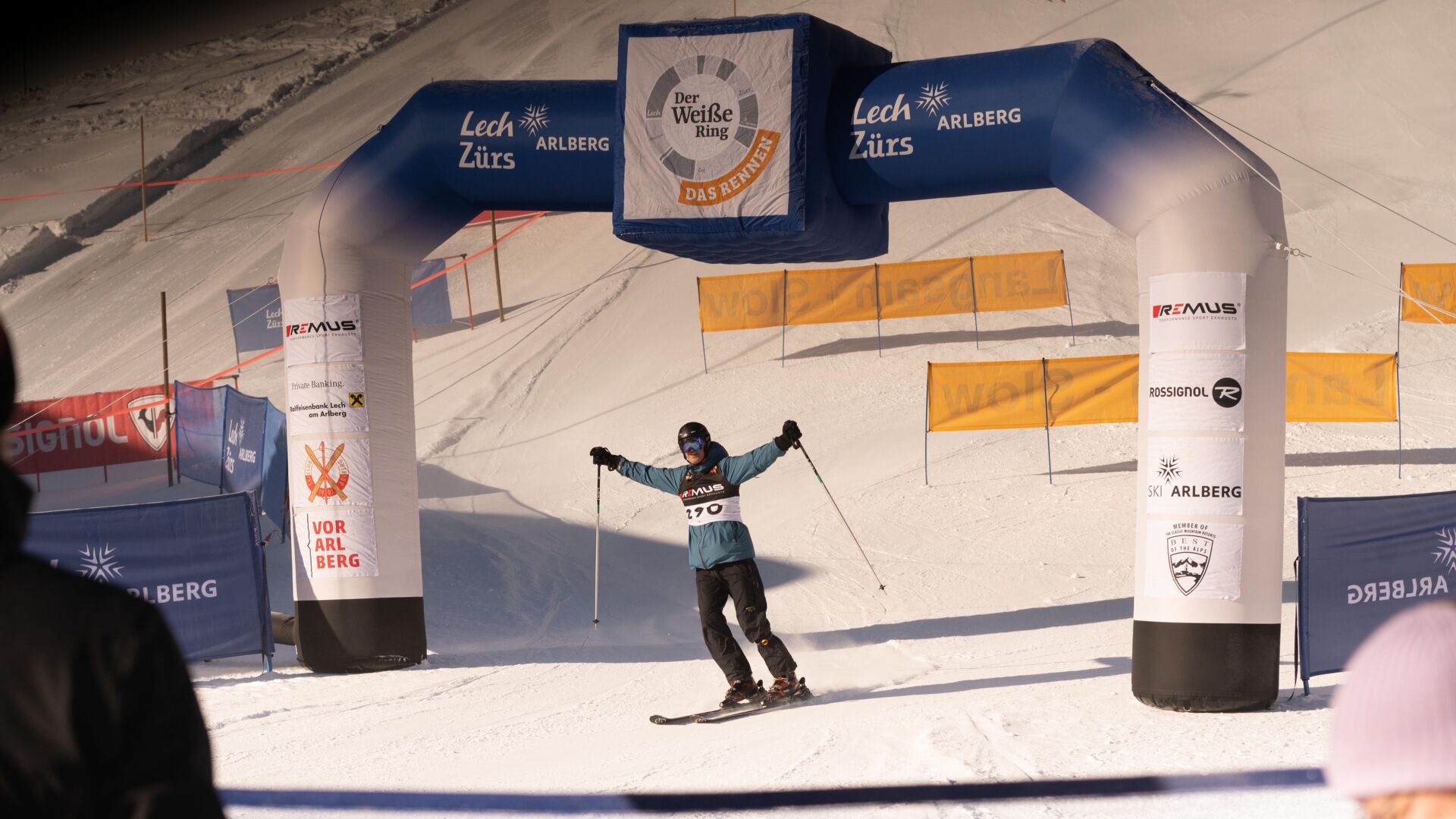 der-weisse-ring-das-rennen-2024-zieleinlauf-lech-zuers